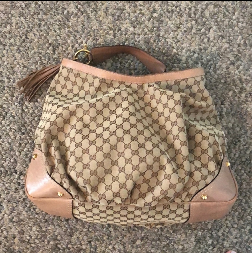 Authentic Gucci oversized shoulder bag